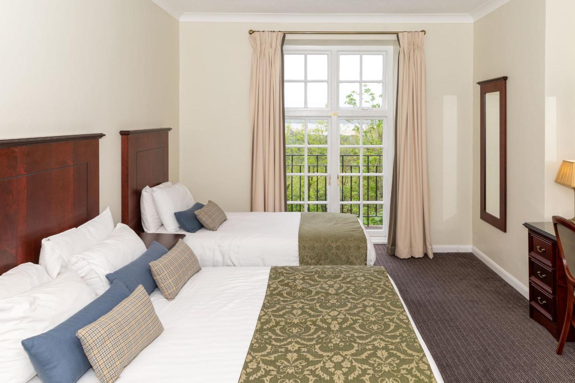 Cumbria Grand Hotel Grange-over-Sands Exteriör bild