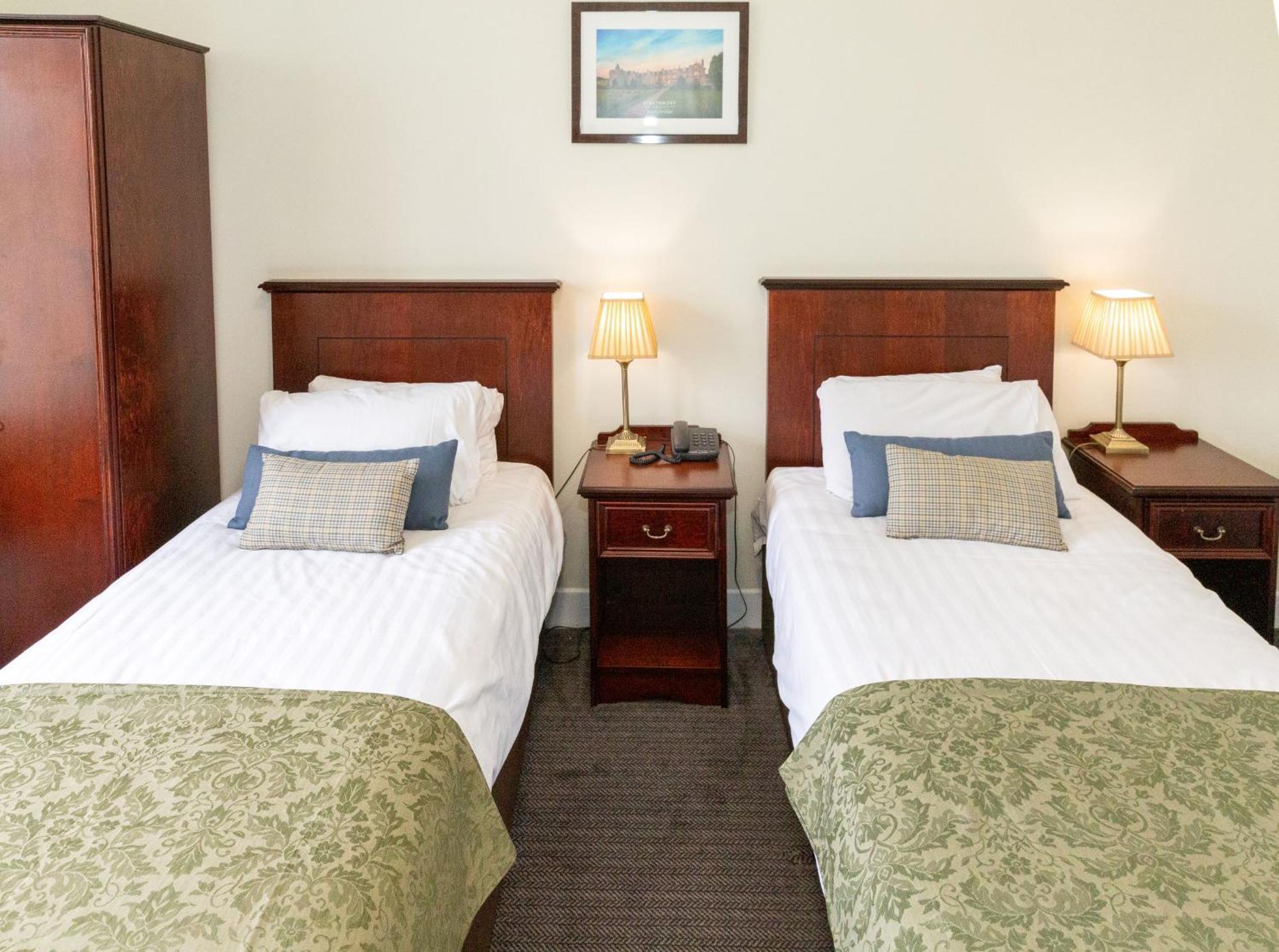 Cumbria Grand Hotel Grange-over-Sands Exteriör bild